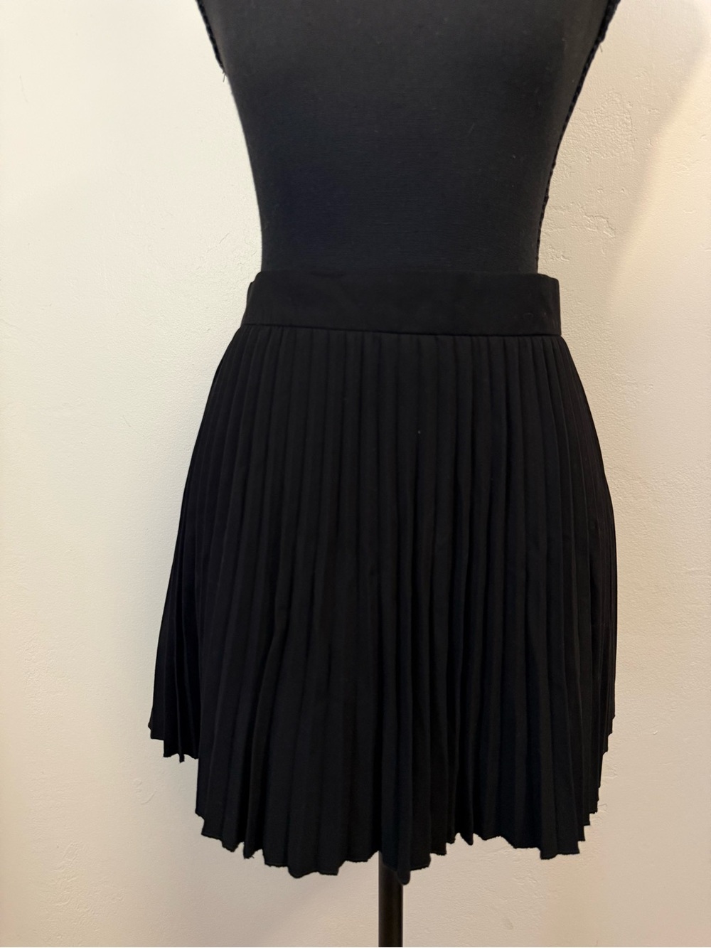 Zara Black Pleated Skirt with Shorts